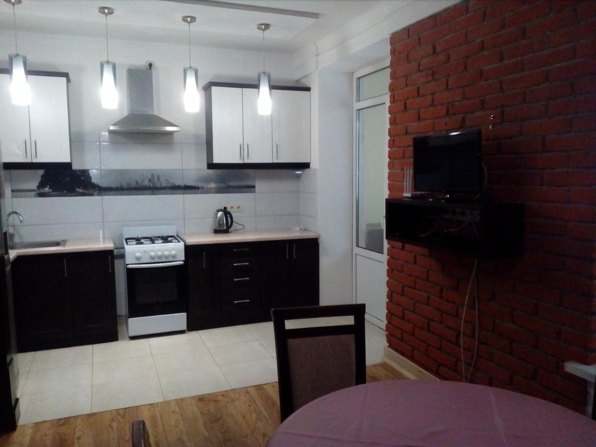 Бруклінський Міст.Студія В Центрі. Ivano-Frankivsk Exteriör bild